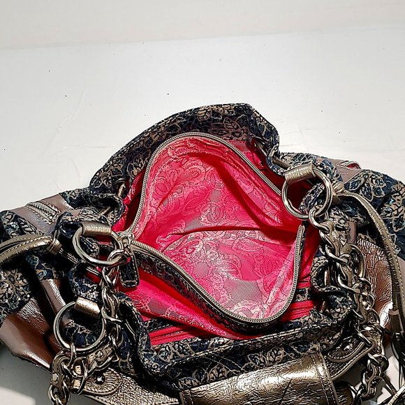 .114 SHOW Sharif Designed In New York Metallic Blue Green Sparkle Handbag - Picture 11 of 14